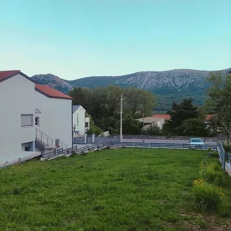 Nevistic Apartman Tribalj (Primorsko-Goranska)