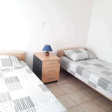 Apartment Nevistic