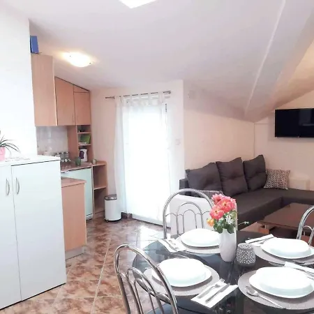 Nevistic * Tribalj (Primorsko-Goranska)