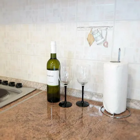 Nevistic Apartment