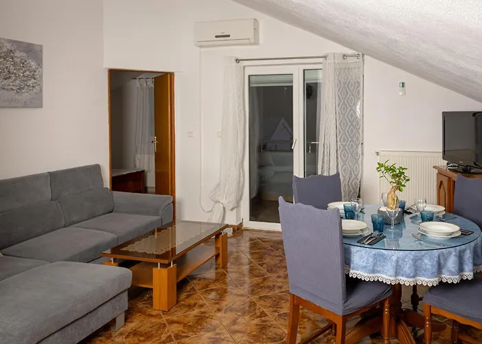 Appartement Nevistic